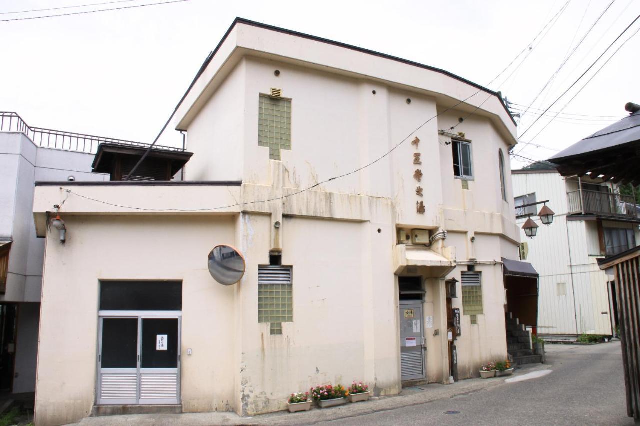 Lodge Denbey Nozawaonsen Exterior photo